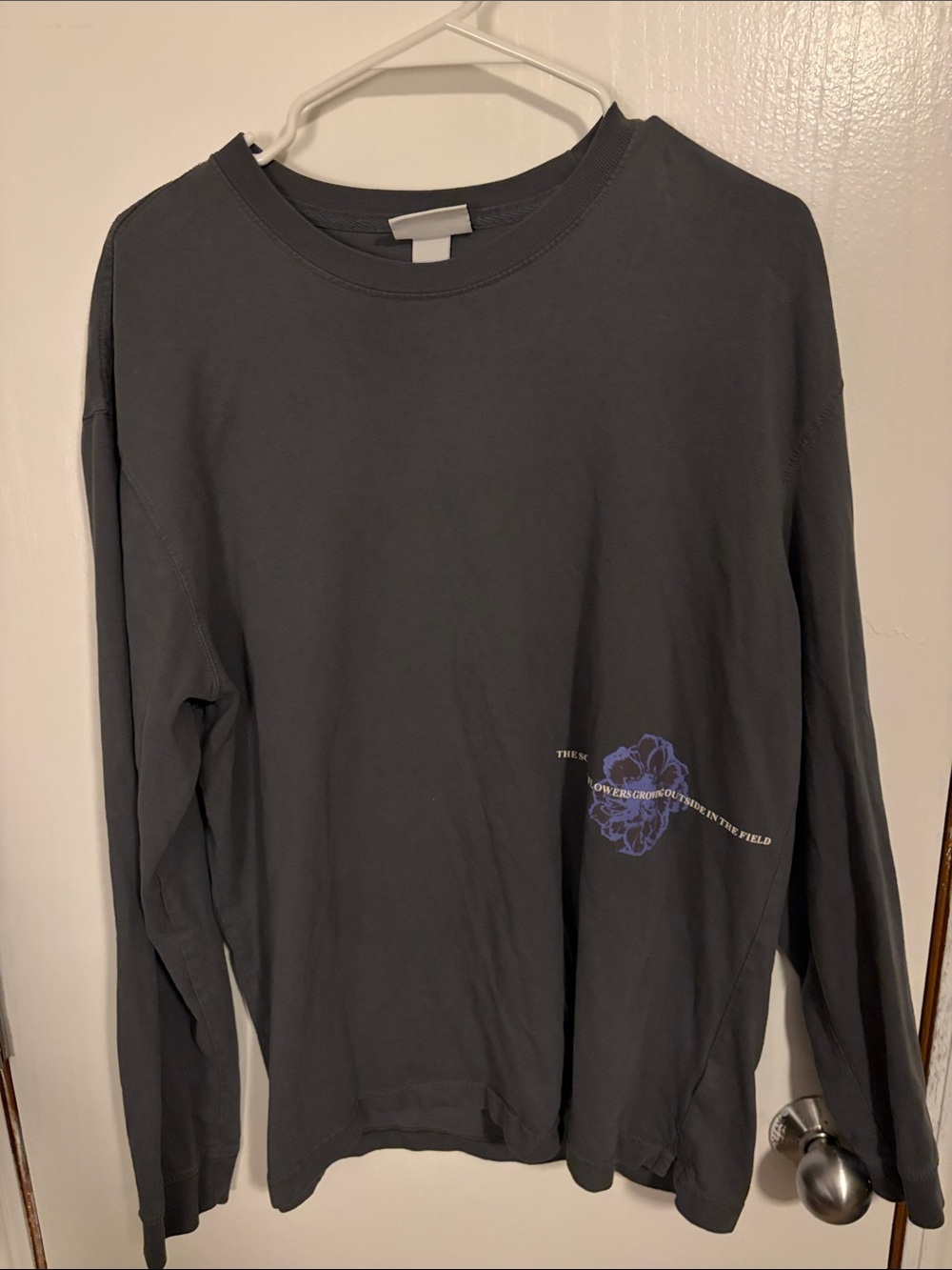 H&M Relaxed Fit Gray Crewneck Long Sleeve Tee